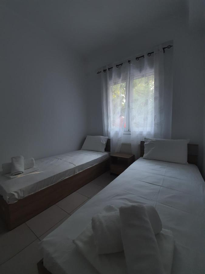 Eleana'S Apartments Гоувия Экстерьер фото