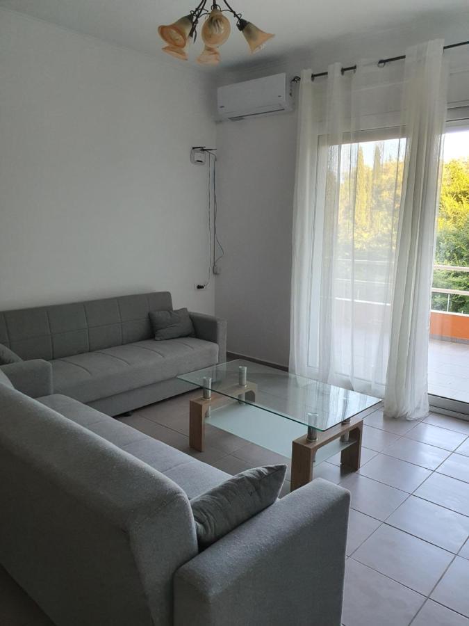 Eleana'S Apartments Гоувия Экстерьер фото