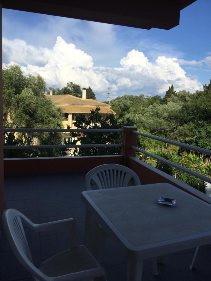 Eleana'S Apartments Гоувия Экстерьер фото