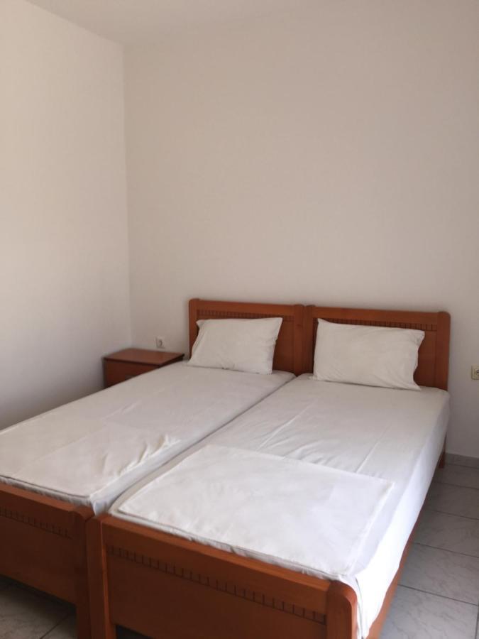 Eleana'S Apartments Гоувия Экстерьер фото