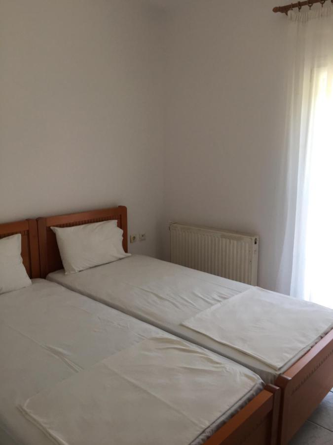 Eleana'S Apartments Гоувия Экстерьер фото