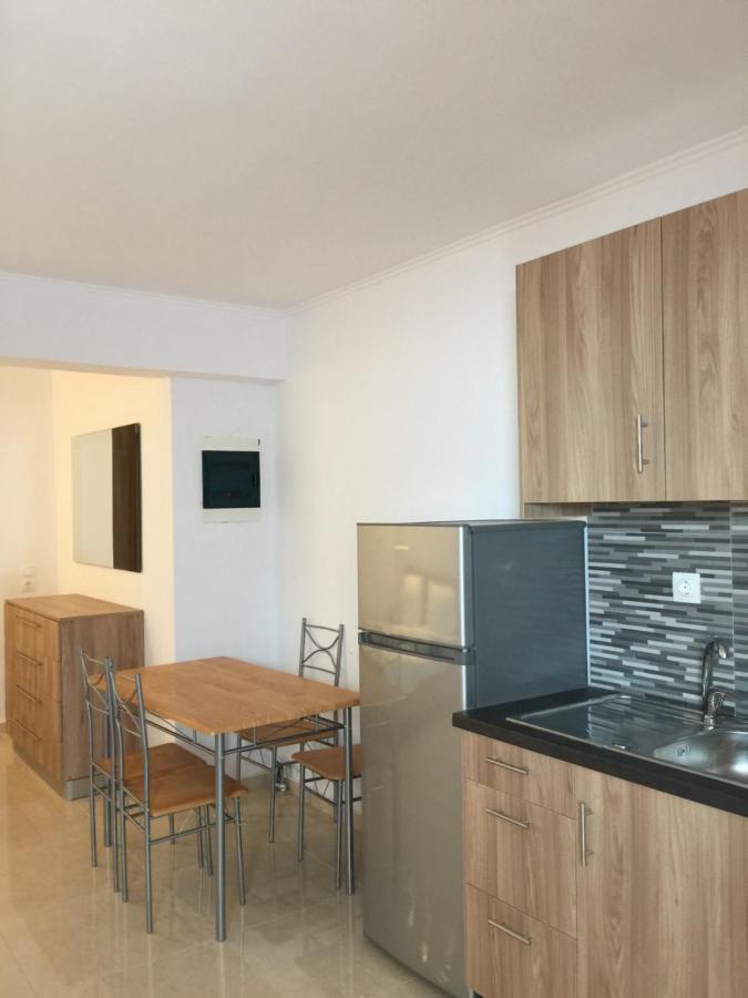 Eleana'S Apartments Гоувия Экстерьер фото