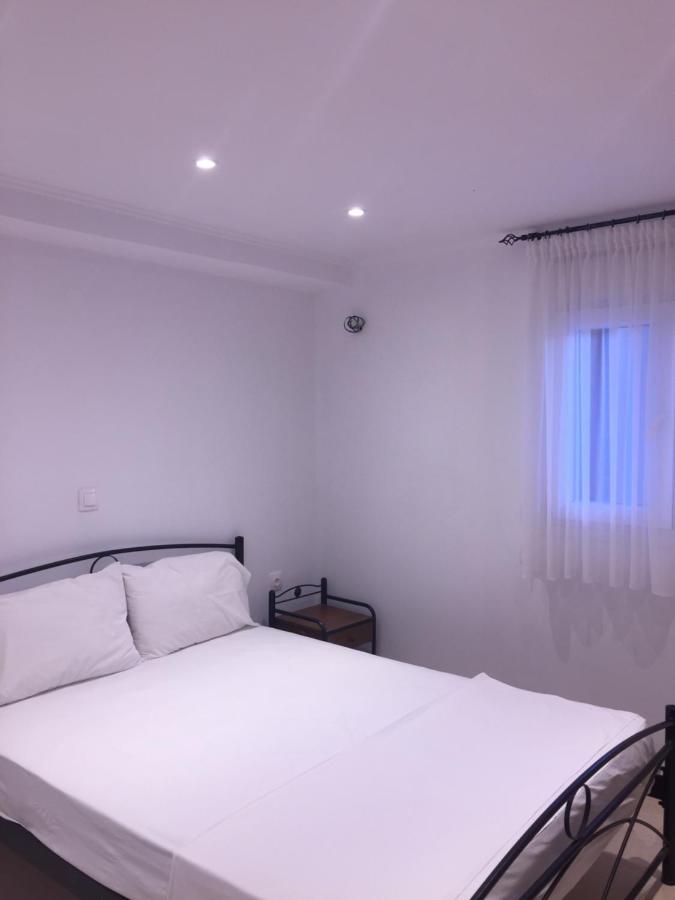 Eleana'S Apartments Гоувия Экстерьер фото